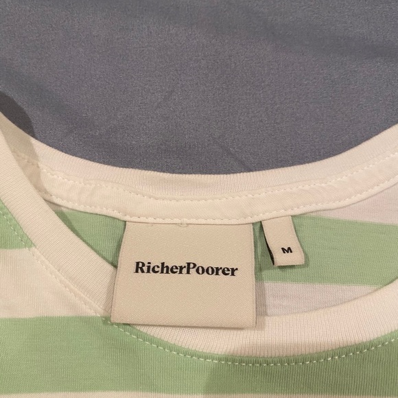 Stripes Crop top - Picture 2 of 4